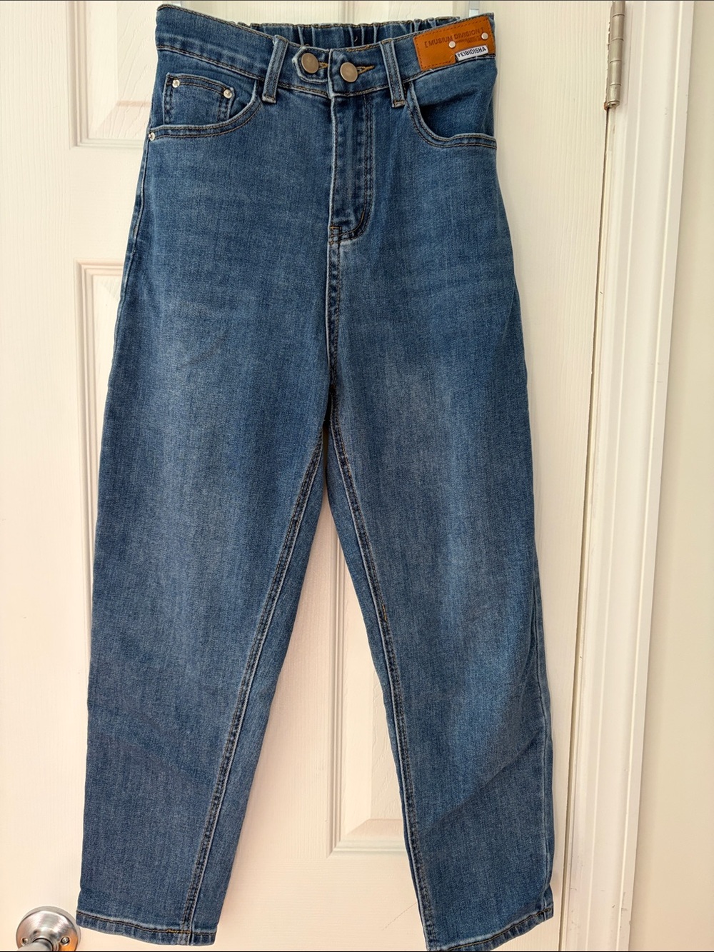 Classic Mid-Rise Straight Leg Women’s Jeans